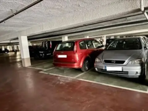 Garaje en calle de Simón de Anda