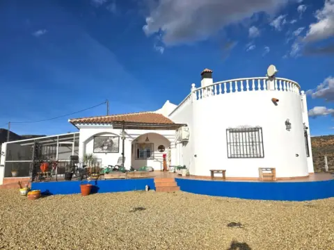 Casa en Zurgena
