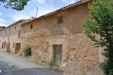 Rural Property in Algueña