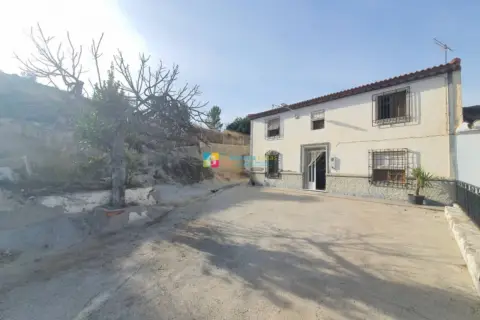 Finca rústica en Arboleas