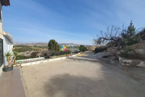 Finca rústica en Arboleas