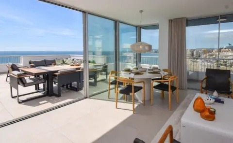 Ático en Las Gaviotas-Carvajal