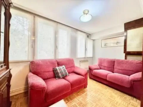 Piso en calle Correría