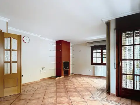 Apartamento en La Cortinada