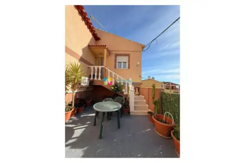 Casa en Oria