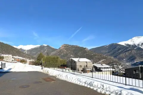 Casa adosada en Sispony