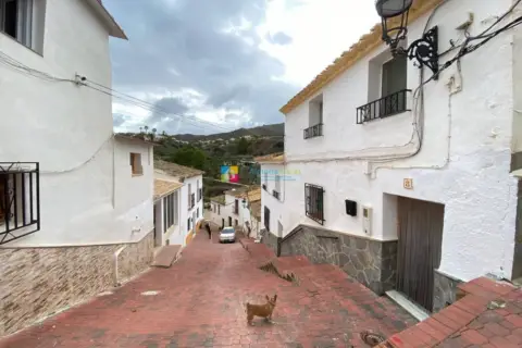 Casa en Albanchez