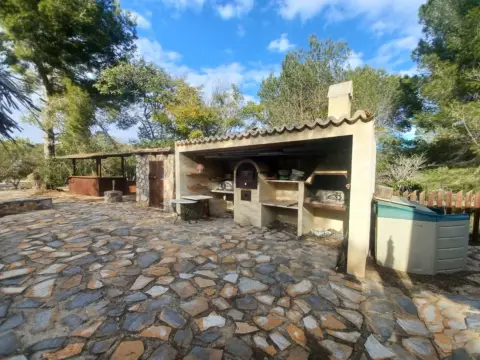 Finca rústica en Gea y Trullols