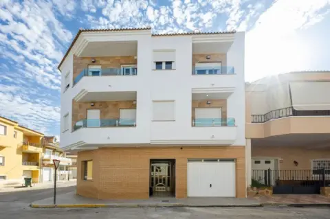Piso en Jacarilla