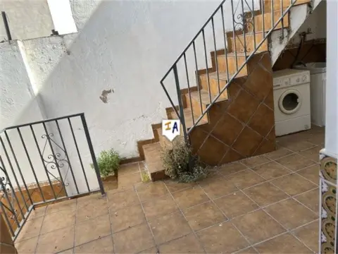 Casa en Fuente-Tójar