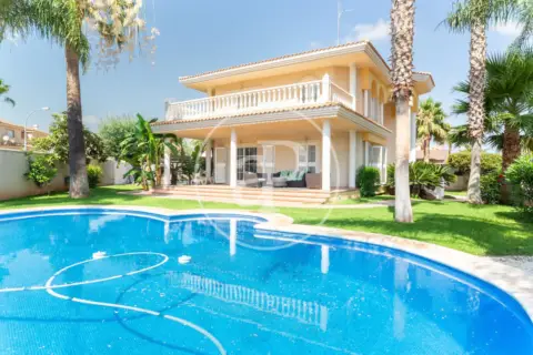 Casa en Montealegre
