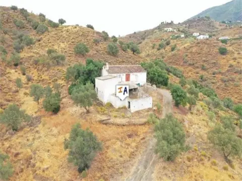 Finca rústica en Canillas de Aceituno