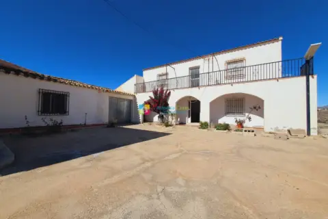 Finca rústica en Taberno