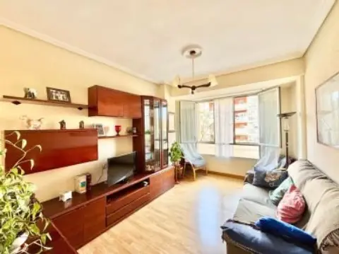 Piso en Nafarroako Errege-Erreginen Kalea