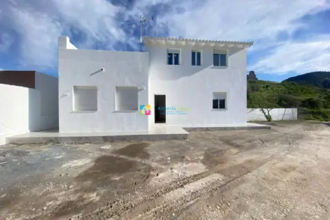 Casa en Cantoria