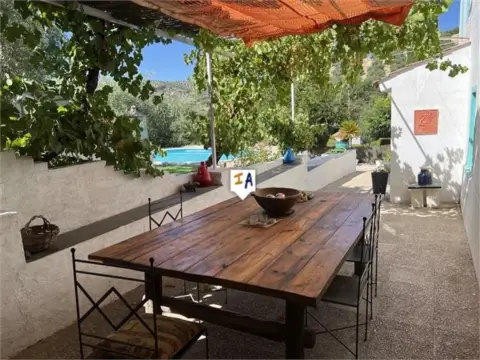 Finca rústica en Algarinejo