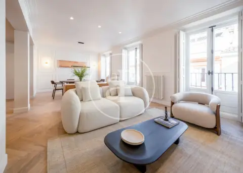 Apartamento en Cortes-Huertas