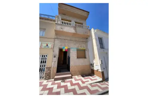 Casa en Cantoria