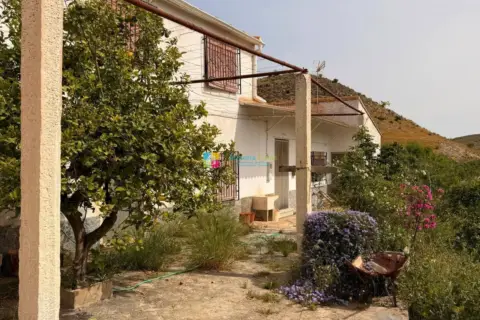 Finca rústica en Lubrín