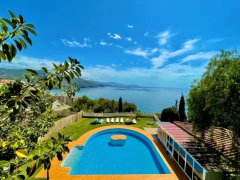 Chalet en Casco Urbano