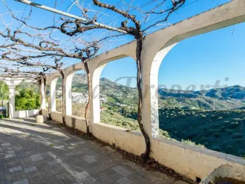 Casa en Canillas de Albaida