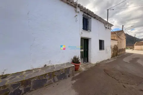 Casa en Oria
