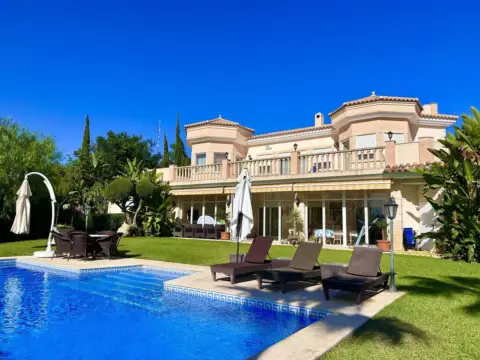 Casa en Costabella-El Rosario-Ricmar