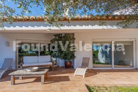 Casa en Camí de Paterna-Lloma del Calderer