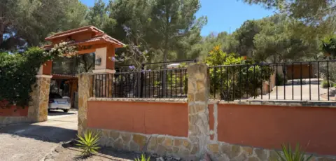 Finca rústica en Orihuela