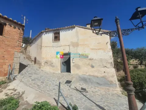Casa en Oria