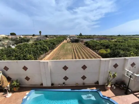 Casa en El Raso