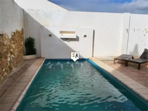 Casa en Lora de Estepa