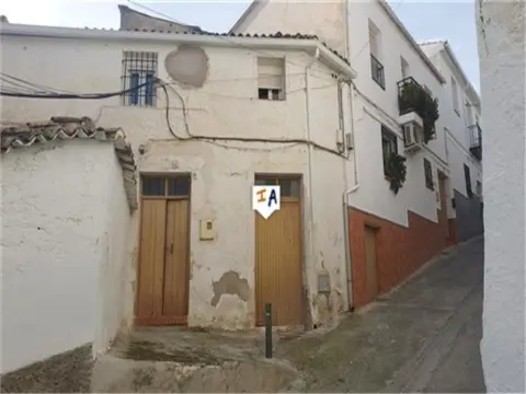 Casa en Colomera
