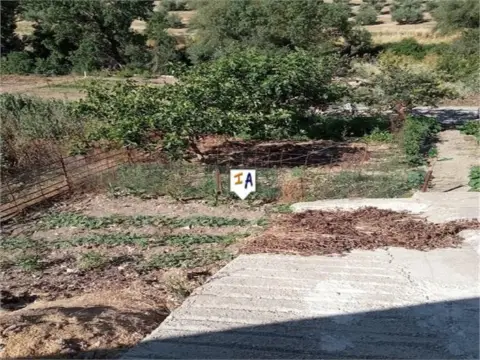 Casa en Benalúa de las Villas