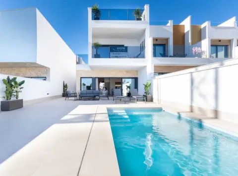 Casa en El Mojón-Las Salinas