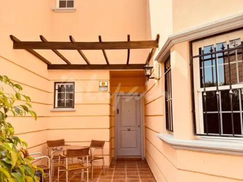 Apartamento en Chayofa