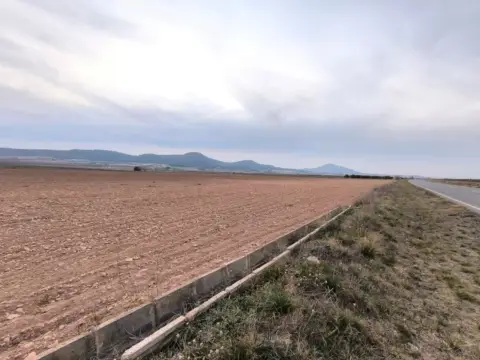 Terreno en Yecla