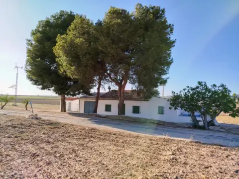 Finca rústica en Yecla