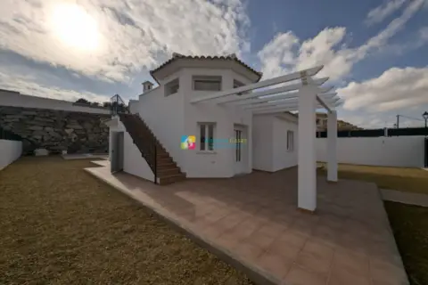 Casa en Arboleas