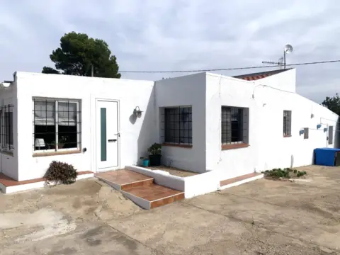 Finca rústica en L'Ampolla