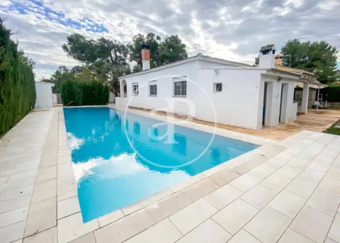 Casa en Turís