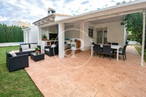Casa en Turís
