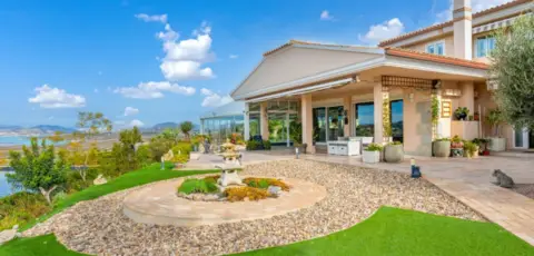 Finca rústica en Las Filipinas-Villamartín-Canal Norte