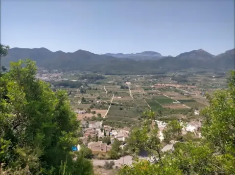 Terreno en Jalón