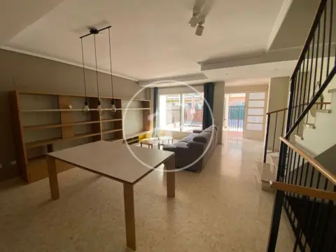 Casa en Montcada - Moncada