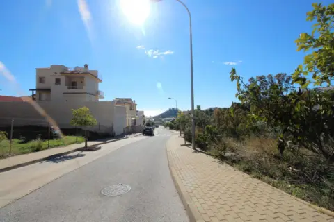 Terreno en Benalmádena