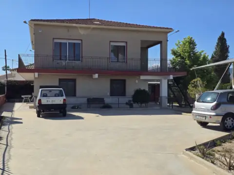 Chalet en Monòver - Monóvar