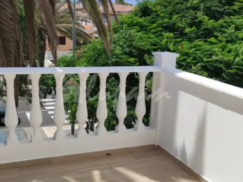 Apartamento en Costa del Silencio-Las Galletas