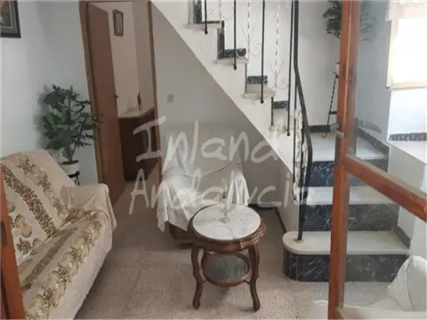 Casa en Fuente-Tójar