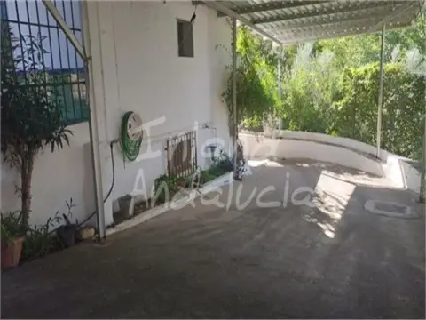 Finca rústica en Iznájar